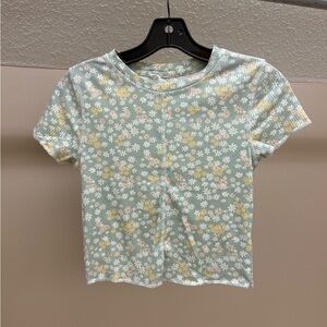 Pink Rose Daisy Print Short Sleeve Tee - Light Green